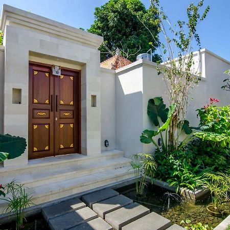 Kesari Haven Villa Sanur Exteriör bild