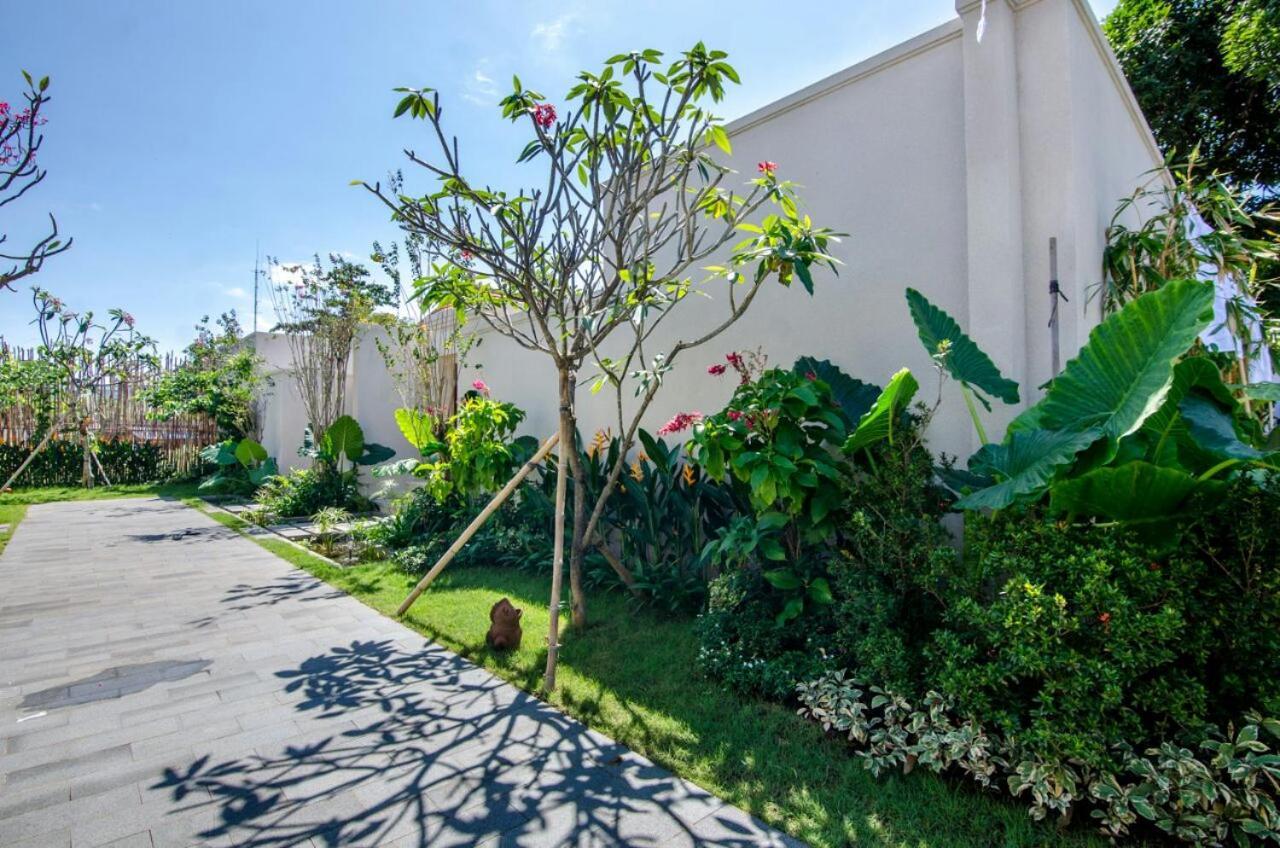 Kesari Haven Villa Sanur Exteriör bild