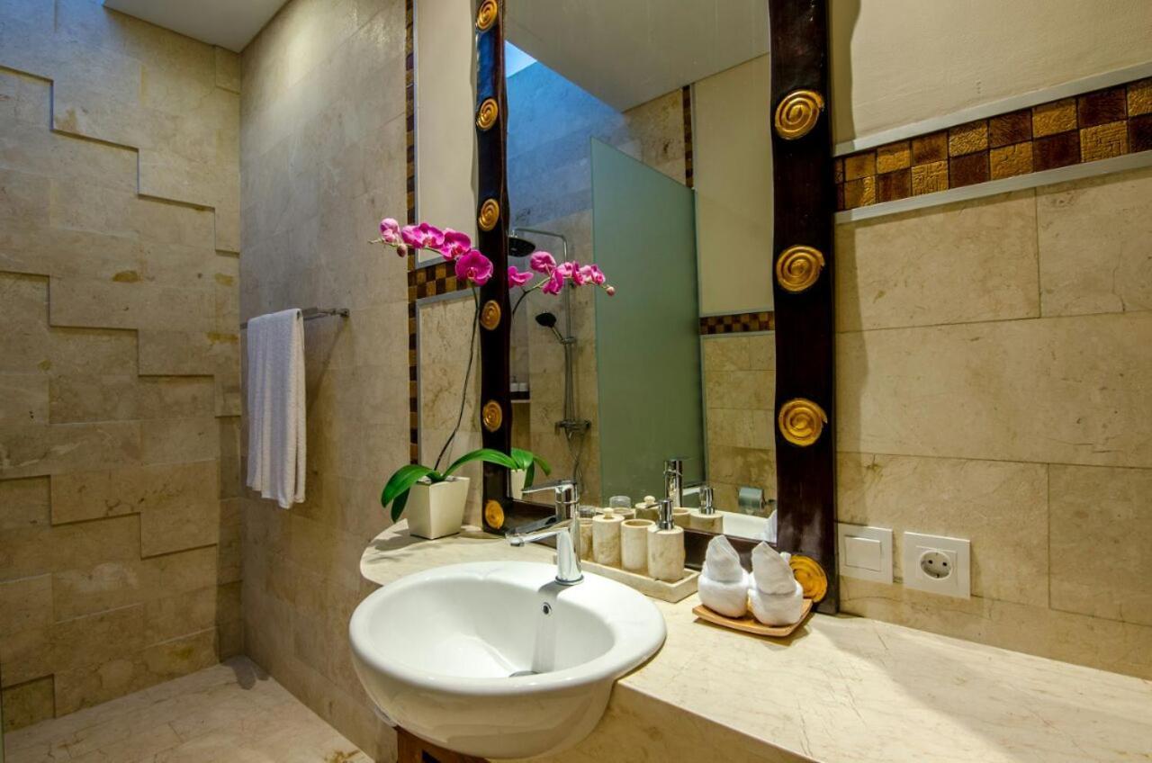 Kesari Haven Villa Sanur Exteriör bild